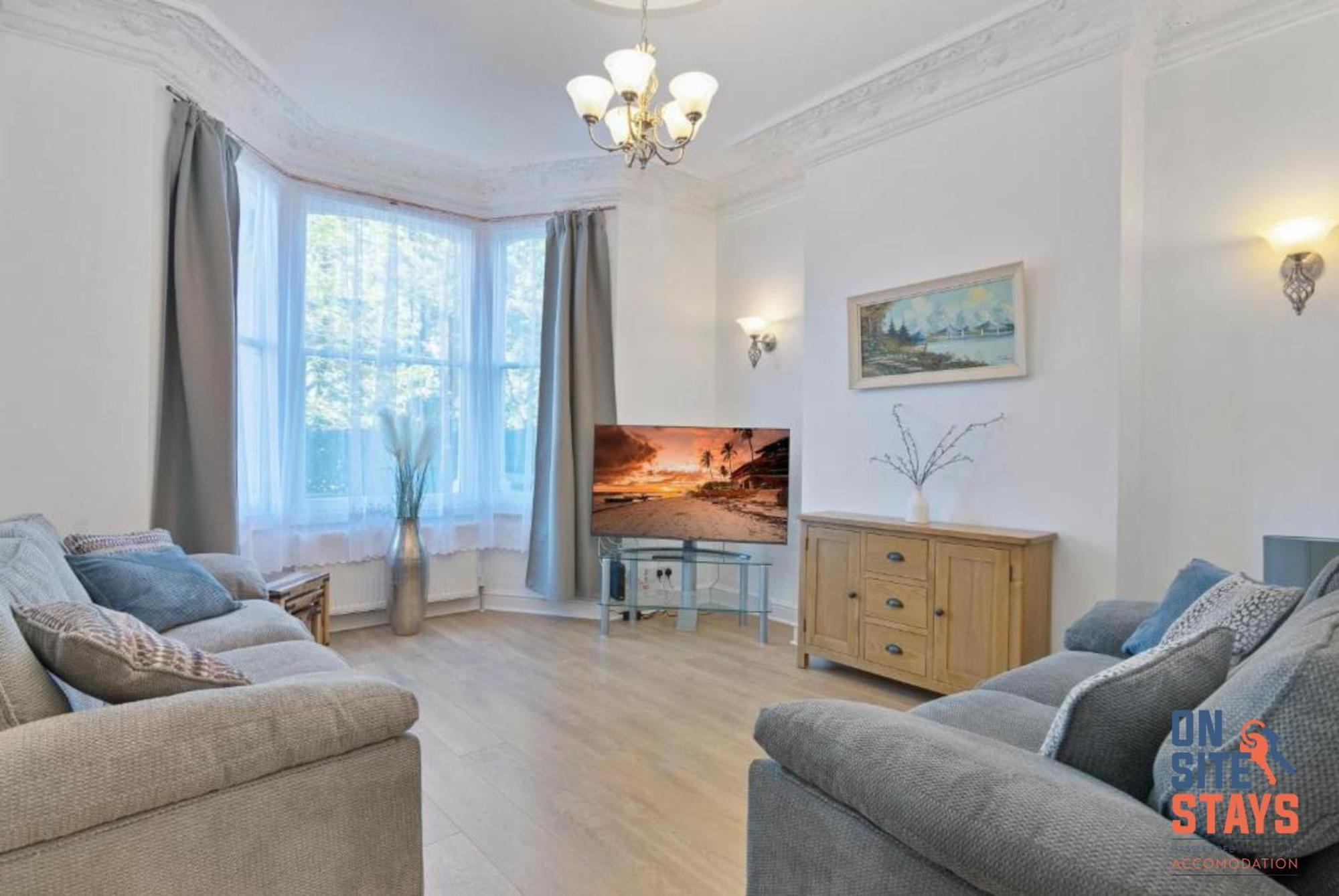 Onsitestays - Tranquil 2 Bedroom Apartment With Large Kitchen, Private Garden Near Wimbledon Station London Exteriör bild